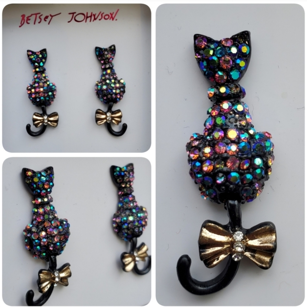 Betsey Johnson Pave Crystal Kitty Cat Earrings